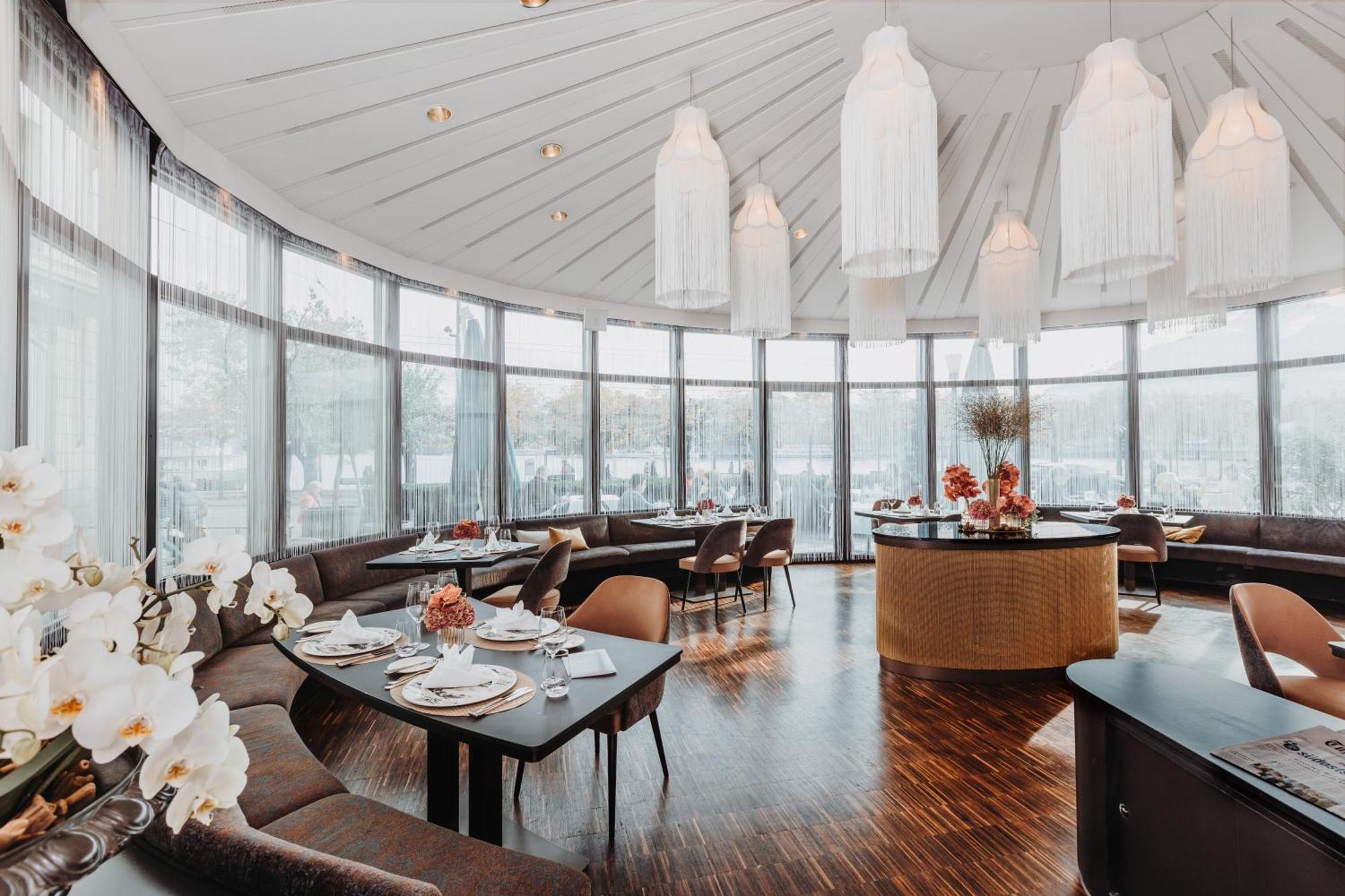 Schweizerhof Hotel 5*