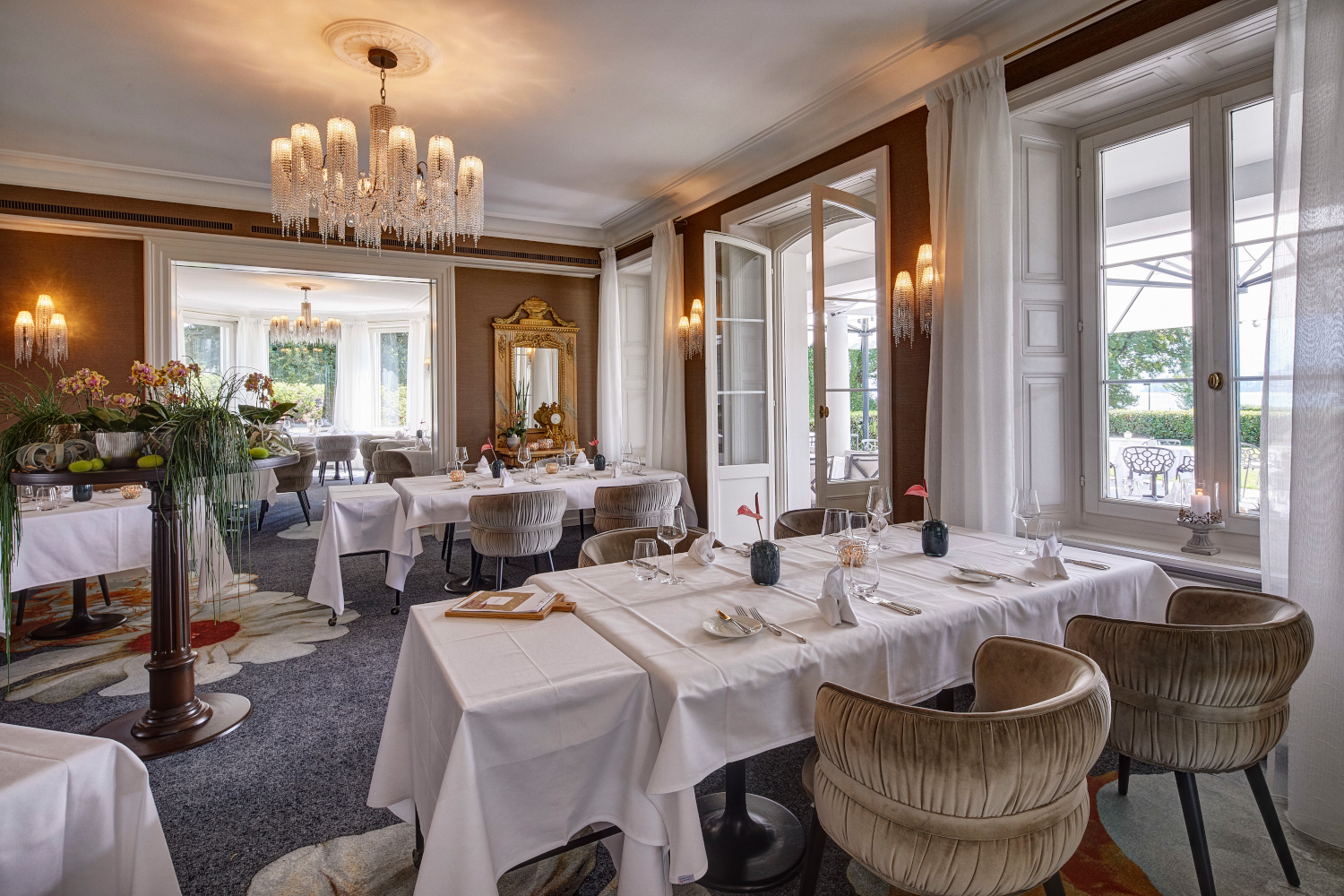 Schweizerhof Hotel 5*